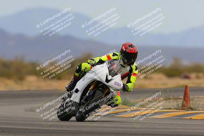 media/Jan-15-2023-SoCal Trackdays (Sun) [[c1237a034a]]/Turn 15 (1pm)/